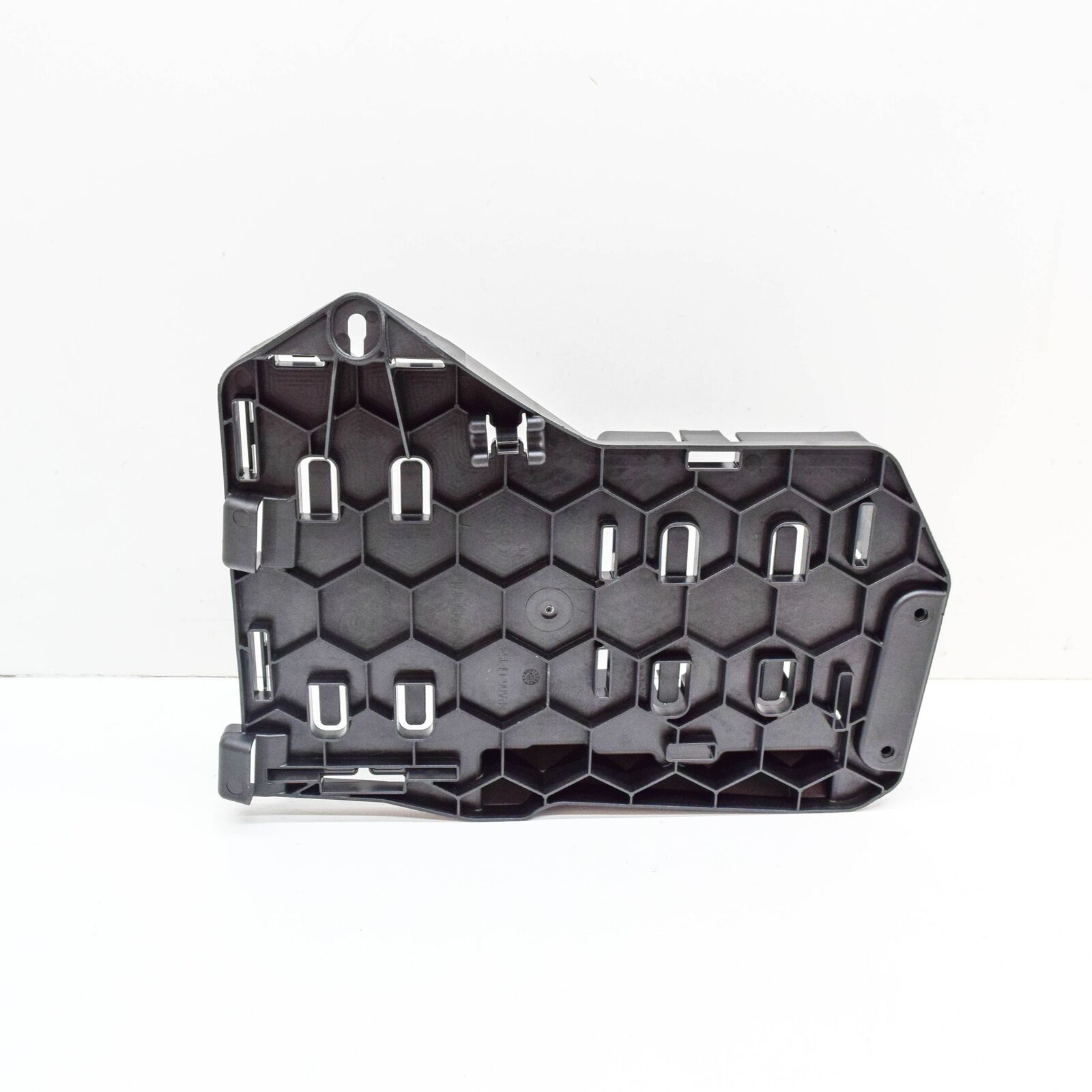 NEW AUDI A5 CABRIO F57 RADIO AMPLIFIER BRACKET 8W7907371 ORIGINAL 2 NEW AUDI A5 CABRIO F57 RADIO AMPLIFIER BRACKET 8W7907371 ORIGINAL - Image 2