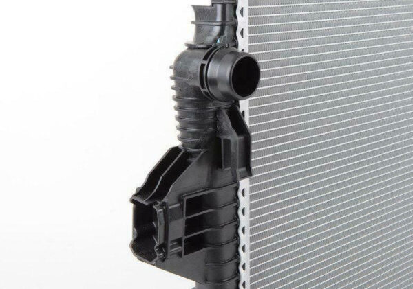 NEW VOLKSWAGEN TOUAREG 7P COOLANT RADIATOR 7P0121253A ORIGINAL - Image 2