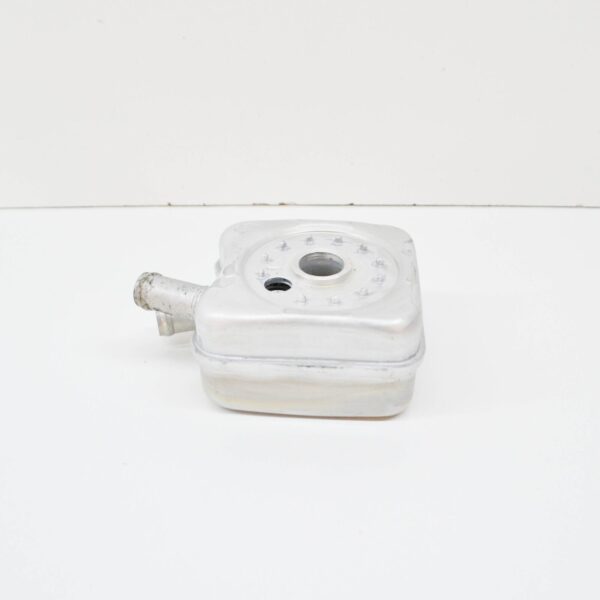 NEW AUDI A4 B5 OIL COOLER 078117021A ORIGINAL - Image 2