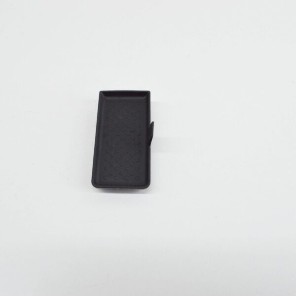 NEW VOLKSWAGEN GOLF MK7 CENTRE CONSOLE RUBBER INLAY 5G0863135C82V ORIGINAL - Image 2