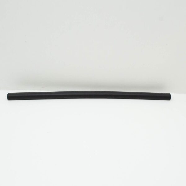 NEW VOLKSWAGEN JETTA MK7 FRONT RIGHT BONNET HOOD SEAL 17A823708 ORIGINAL - Image 2