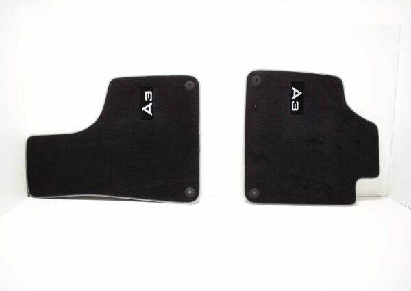 NEW AUDI A3 8P FRONT FLOOR MATS LHD 8P1061275P MNO - Image 2