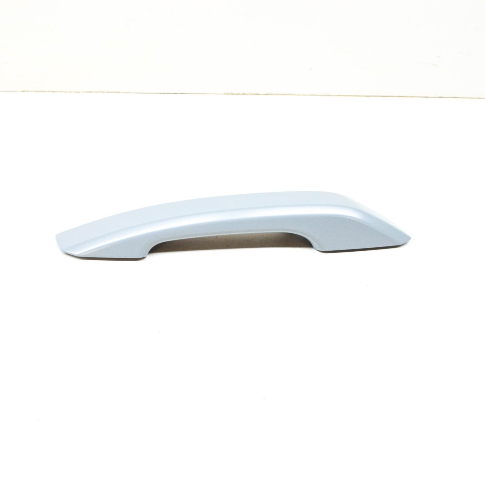 NEW AUDI A4 B9 FRONT RIGHT HANDLE BEZEL TRIM 8W0837240GRU ORIGINAL 2 NEW AUDI A4 B9 FRONT RIGHT HANDLE BEZEL TRIM 8W0837240GRU ORIGINAL - Image 2