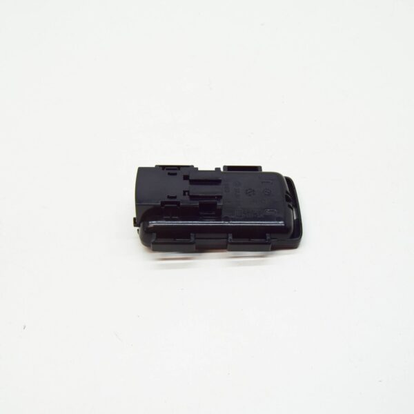 NEW VOLKSWAGEN TIGUAN AD MK2 MAGNETIC TORCH LIGHT HOLDER 3T0947509A9B9 ORIGINAL - Image 2