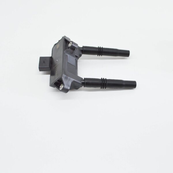 NEW MERCEDES-BENZ GLC X253 HIGH VOLTAGE IGNITION COIL A1779069500 ORIGINAL - Image 2