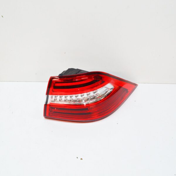 NEW MERCEDES-BENZ GLE W166 REAR RIGHT TAILLIGHT A1669063201 - Image 2