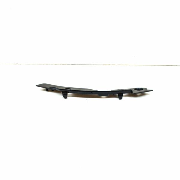 NEW AUDI Q7 4M REAR RIGHT BUMPER WHEEL HOUSING LINER ADAPTER 4M0807084 ORIGINAL - Image 2