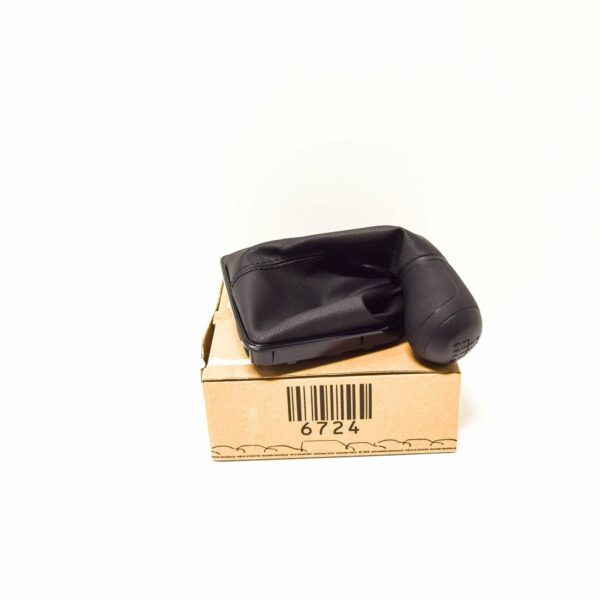 NEW VOLKSWAGEN CADDY 2K GEAR SHIFT KNOB WITH BOOT 2K0711113NRZX - Image 2