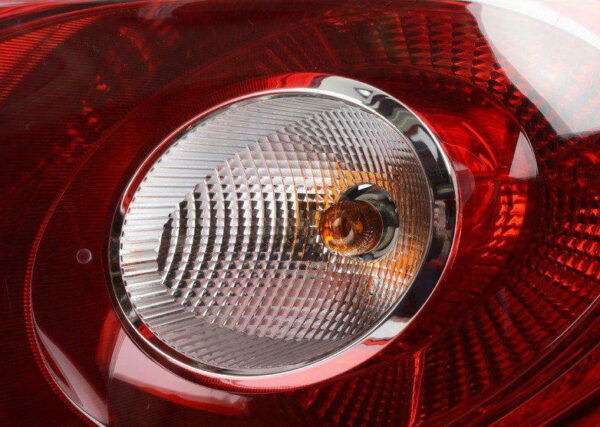 NEW VOLSKWAGEN PASSAT CC REAR RIGHT OUTER TAILLIGHT 3C8945096G ORIGINAL - Image 2