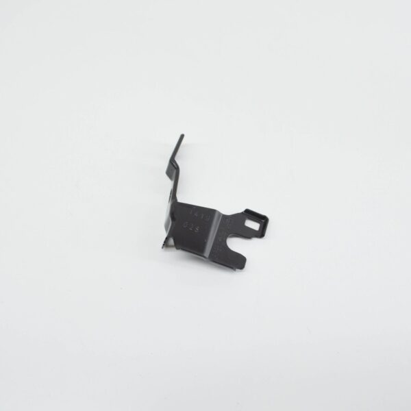 NEW AUDI A4 AVANT B8 FRONT RIGHT HEADLIGHT BRACKET MOUNT 8T0941356A - Image 2