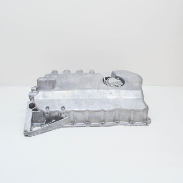 NEW AUDI A3 SPORTBACK 8PA ENGINE OIL PAN 022103601R ORIGINAL - Image 2