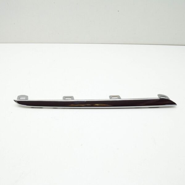 NEW MERCEDES-BENZ E W213 RADIATOR GRILLE RIGHT TRIM MOLDING A2388881000 ORIGINAL - Image 2