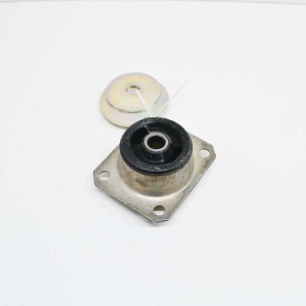NEW AUDI R8 42 GEARBOX MOUNTING 420399151B ORIGINAL - Image 2