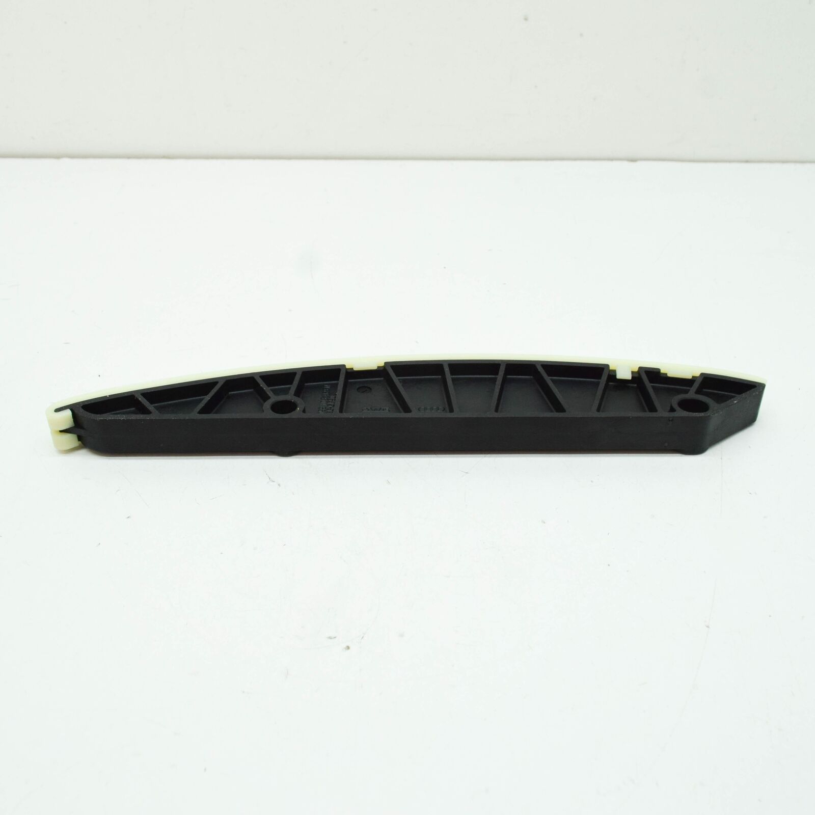 NEW AUDI A4 B8 RIGHT LOWER TIMING CHAIN GUIDE 059109469N ORIGINAL 2 NEW AUDI A4 B8 RIGHT LOWER TIMING CHAIN GUIDE 059109469N ORIGINAL - Image 2