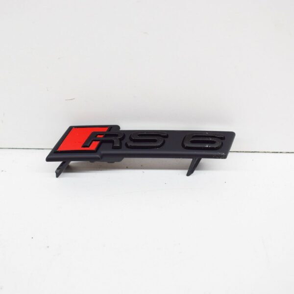 NEW AUDI RS6 C8 FRONT RADIATOR GRILLE BADGE 4K0853736DT94 - Image 2