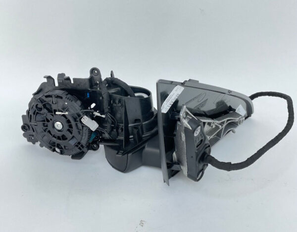 NEW MERCEDES-BENZ A W176 FRONT LEFT SIDE WING MIRROR A1768100300 ORIGINAL - Image 2