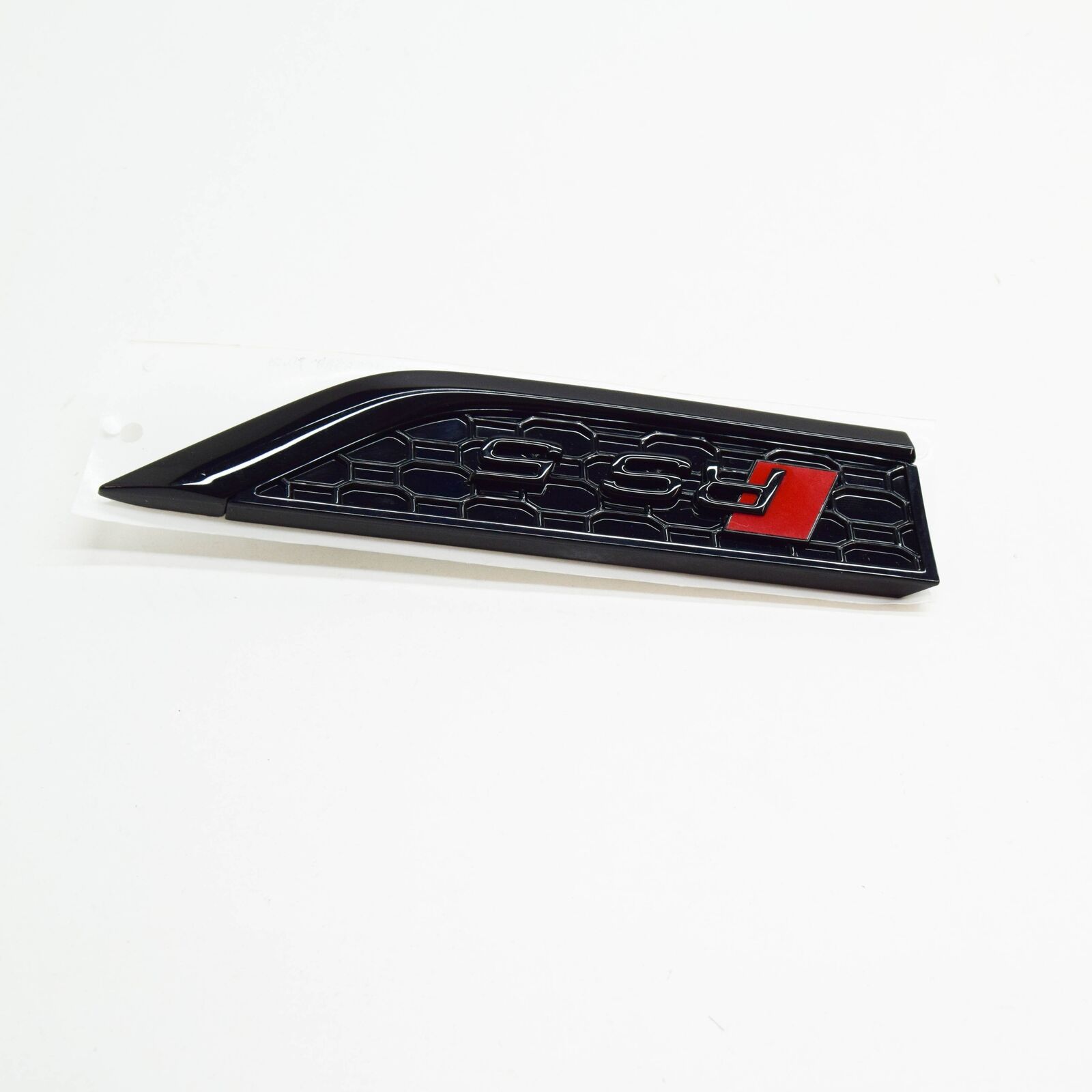 NEW AUDI A5 SPORTBACK F5 FRONT RIGHT FENDER TRIM 8W6853602DT94 ORIGINAL 2 NEW AUDI A5 SPORTBACK F5 FRONT RIGHT FENDER TRIM 8W6853602DT94 ORIGINAL - Image 2