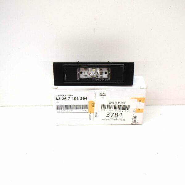 NEW BMW 1 F21 LICENSE PLATE NUMBER LED LIGHT 63267193294 - Image 2