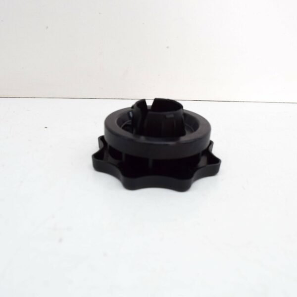 NEW AUDI A1 MK1 SPARE WHEEL MOUNTING NUT 4G0803899 ORIGINAL - Image 2