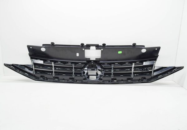 NEW VW PASSAT B8 3G RADIATOR GRILLE 3G0853651KBKZ 3G0853651K BKZ ORIGINAL - Image 2