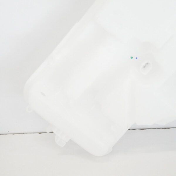 NEW BMW 2 F23 WINDSCREEN TANK RESERVOIR 61667241672 7241672 - Image 2