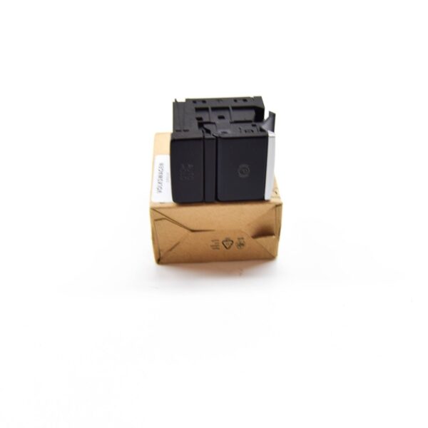 NEW VW GOLF CD MK8 PARKING BRAKE SWITCH 5H0927225UYM ORIGINAL - Image 2