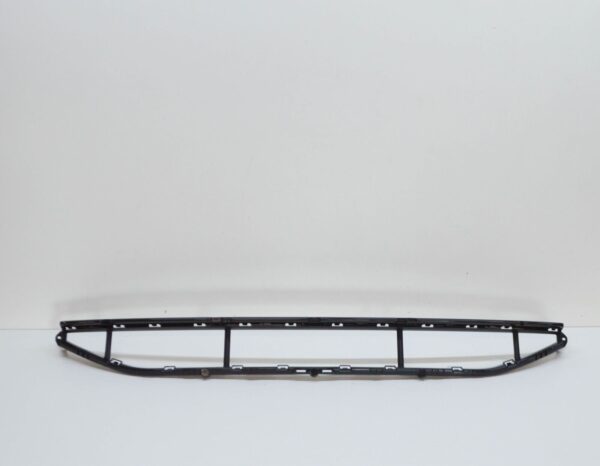 NEW AUDI E-TRON SPORTBACK GEA FRONT BUMPER CENTER LOWER GRILLE 4KE8076479B9 - Image 2