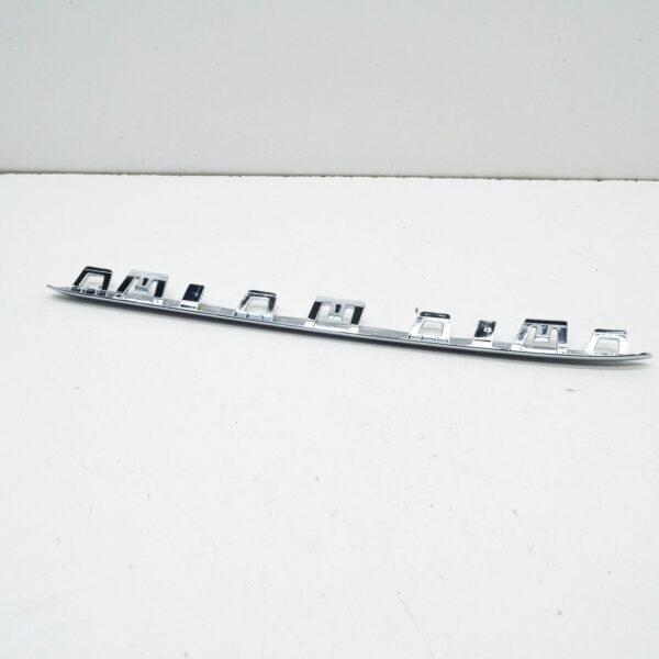 NEW MERCEDES-BENZ E W213 FRONT BUMPER RIGHT GRILLE MOLDING A2138888800 ORIGINAL - Image 2