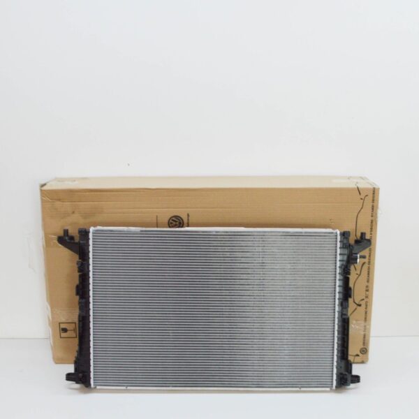 NEW AUDI S4 B9 COOLING RADIATOR 8W0121251H ORIGINAL - Image 2
