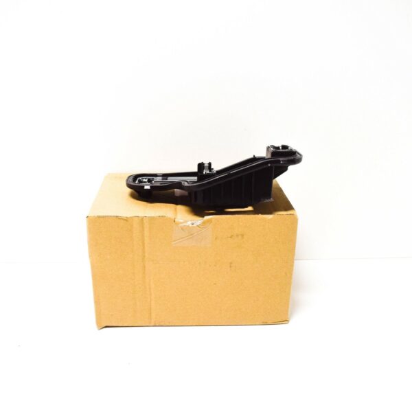 NEW VOLKSWAGEN POLO 6R REAR RIGHT TAILLIGHT SOCKET 6R0945258A - Image 2