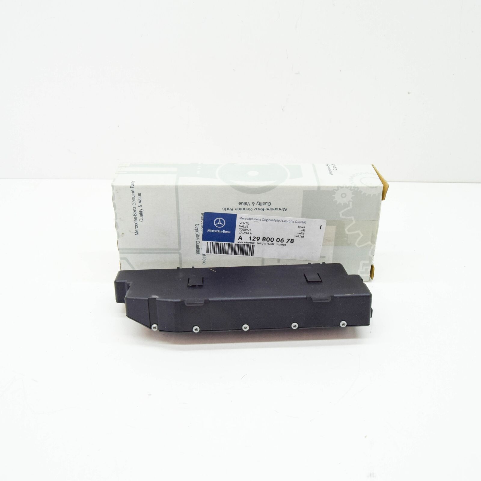 NEW MERCEDES-BENZ SL R129 HEATER A/C VACUUM VALVE A1298000678 ORIGINAL 2 NEW MERCEDES-BENZ SL R129 HEATER A/C VACUUM VALVE A1298000678 ORIGINAL - Image 2