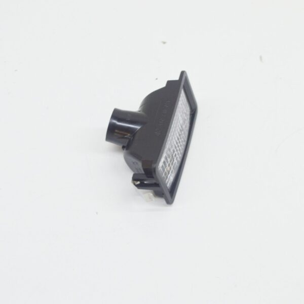 NEW VOLKSWAGEN E-UP REAR BUMPER NUMBER LICENSE PLATE LIGHT 1S0943021 ORIGINAL - Image 2
