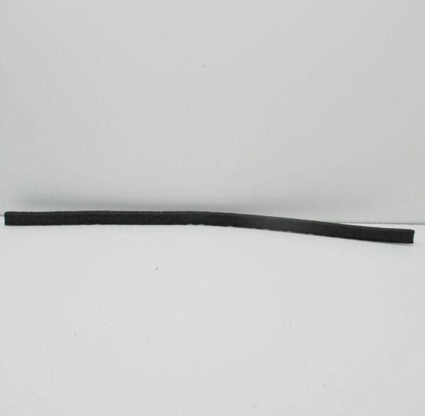 NEW BMW 7 G11 LOWER RADIATOR SEALING TRIM 17118577642 8577642 2016 ORIGINAL - Image 2