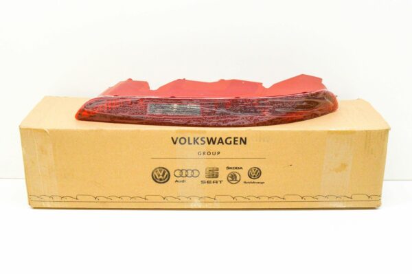 NEW AUDI Q3 8U REAR RIGHT TAIL LIGHT 8U0945096 - Image 2