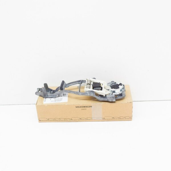 NEW VW JETTA A5 FRONT RIGHT DOOR HANDLE LOCK CYLINDER SUPPORT 1K0837886A - Image 2