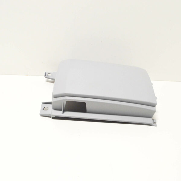 NEW VW TRANSPORTER T6 REAR BUMPER RIGHT SIDE TRIM 7E0807322DGRU - Image 2