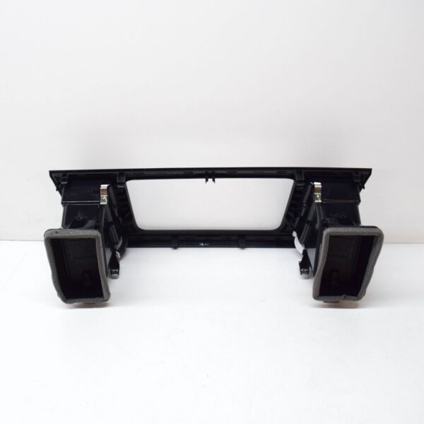 NEW VW TRANSPORTER T6 DASHBOARD CENTER PANEL WITH AIR VENT 7E5857038FGVK - Image 2