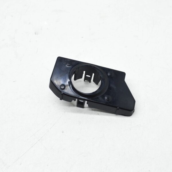 NEW VW TIGUAN AD MK2 FRONT BUMPER LEFT PARK SENSOR BRACKET 5NA919493D ORIGINAL - Image 2