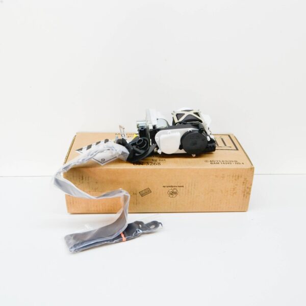 NEW MERCEDES-BENZ GLE W166 FRONT LEFT SEAT BELT A16686013008T44 ORIGINAL - Image 2