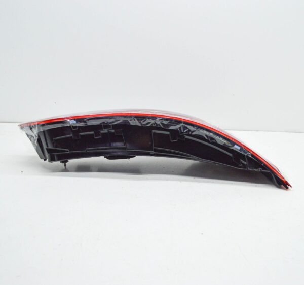 NEW AUDI Q5 FY REAR LEFT TAILLIGHT 80A945075B ORIGINAL - Image 2