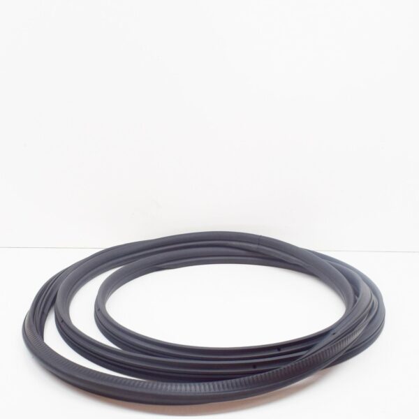 NEW MERCEDES-BENZ VITO W639 LEFT SLIDING DOOR GASKET A6397330698 ORIGINAL - Image 2