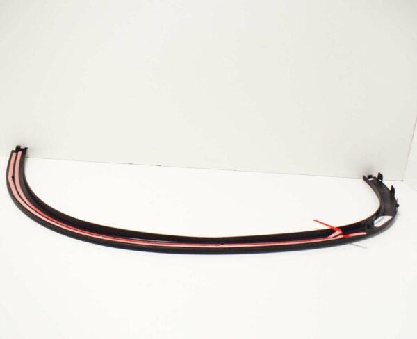 NEW MERCEDES-BENZ GLE C292 FRONT RIGHT WHEEL ARCH COVER A2928856622 ORIGINAL - Image 2