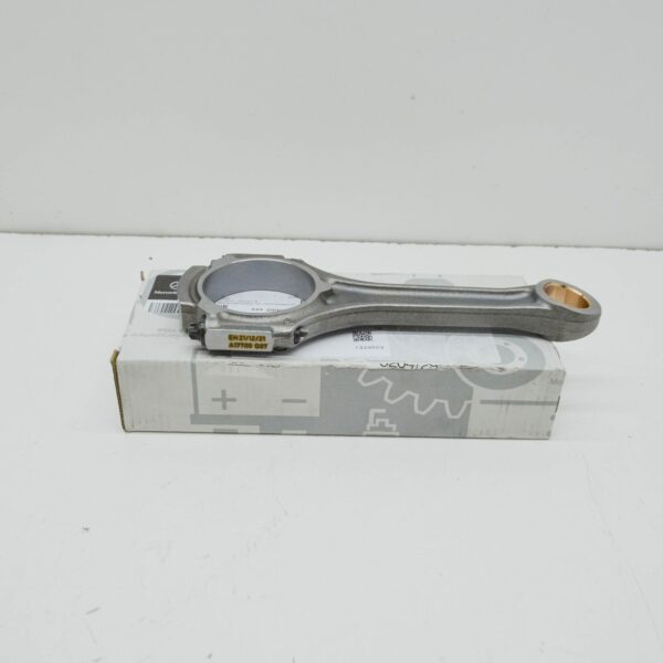 NEW MERCEDES-BENZ A W177 ENGINE CONNECTING ROD A1770300020 ORIGINAL - Image 2