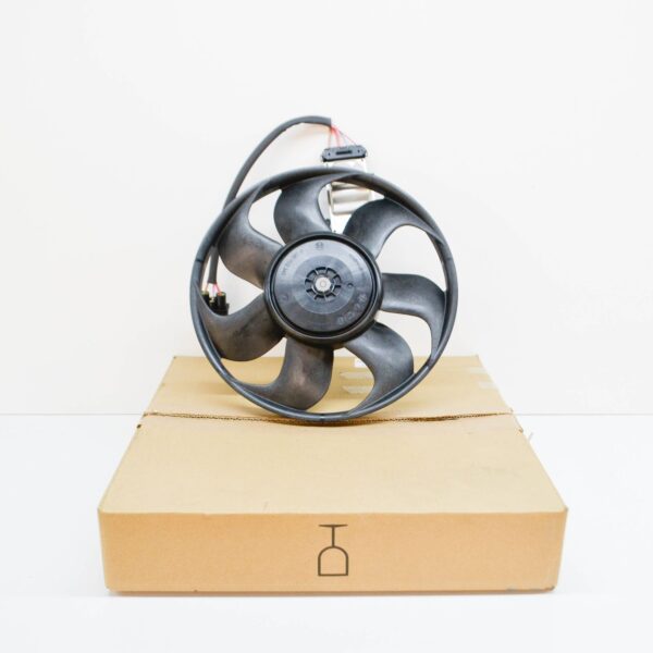 NEW AUDI A4 B8 RADIATOR FAN WITH CONTROL UNIT 8K0959455E ORIGINAL - Image 2
