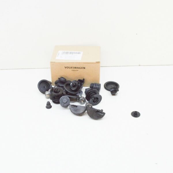 NEW AUDI A4 B8 ENGINE BONNET ATTACHMENT PARTS SET 8K0098615A - Image 2