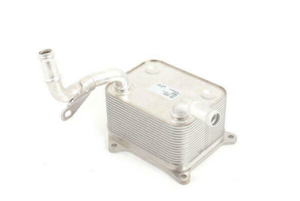NEW VOLKSWAGEN TOUAREG 7L ENGINE OIL COOLER 079117015P ORIGINAL - Image 2