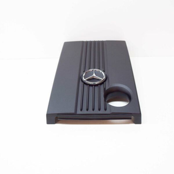 NEW MERCEDES-BENZ C W203 CYLINDER HEAD COVER A2710100867 - Image 2