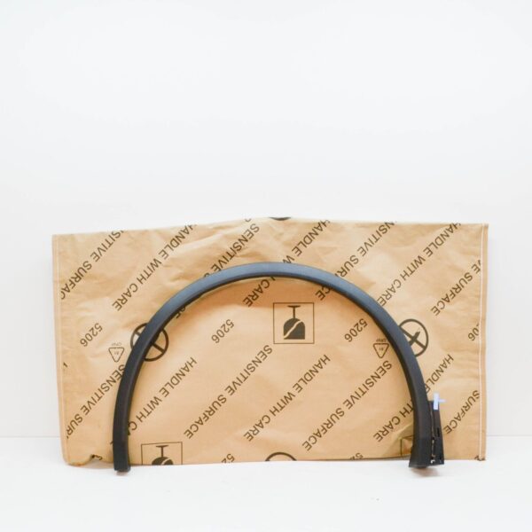 NEW VW TIGUAN AD FRONT LEFT WHEEL ARCH MOLDING TRIM 5NA854731F9B9 - Image 2