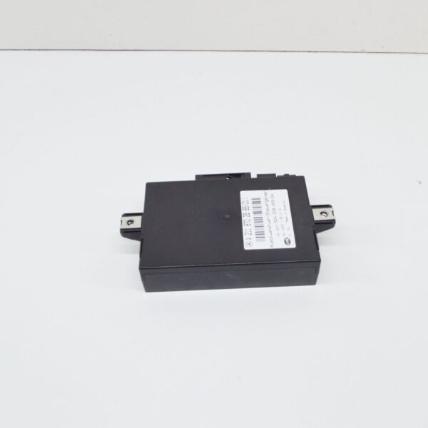 NEW MB E T-MODEL S211 REAR PANEL DOOR CONTROL UNIT A2118702685 - Image 2