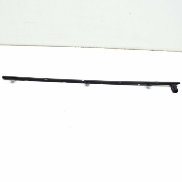 NEW AUDI Q7 4L REAR LEFT DOOR HANDLE LIGHT BAR 4L0919177 - Image 2
